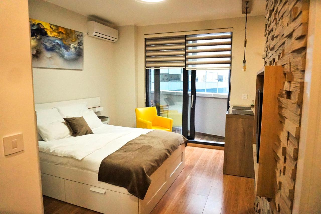 Central Palace Apartmani - Pupinova Palata Novi Sad Dış mekan fotoğraf