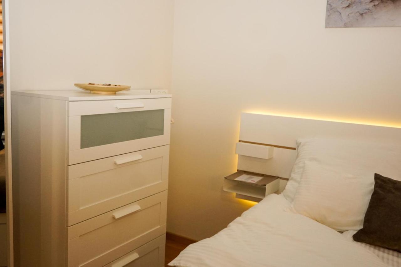Central Palace Apartmani - Pupinova Palata Novi Sad Dış mekan fotoğraf