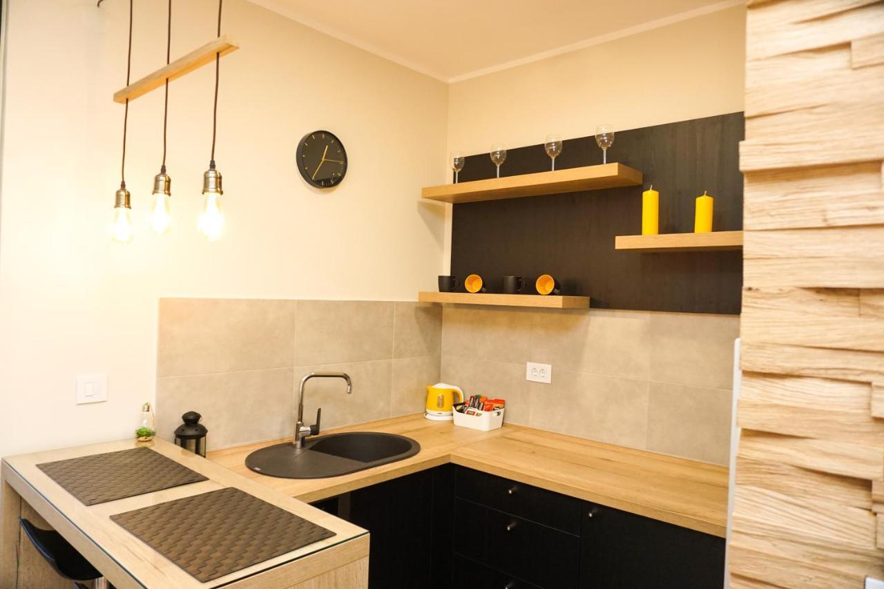 Central Palace Apartmani - Pupinova Palata Novi Sad Dış mekan fotoğraf
